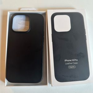 Apple iPhone 14 Pro Leather Case